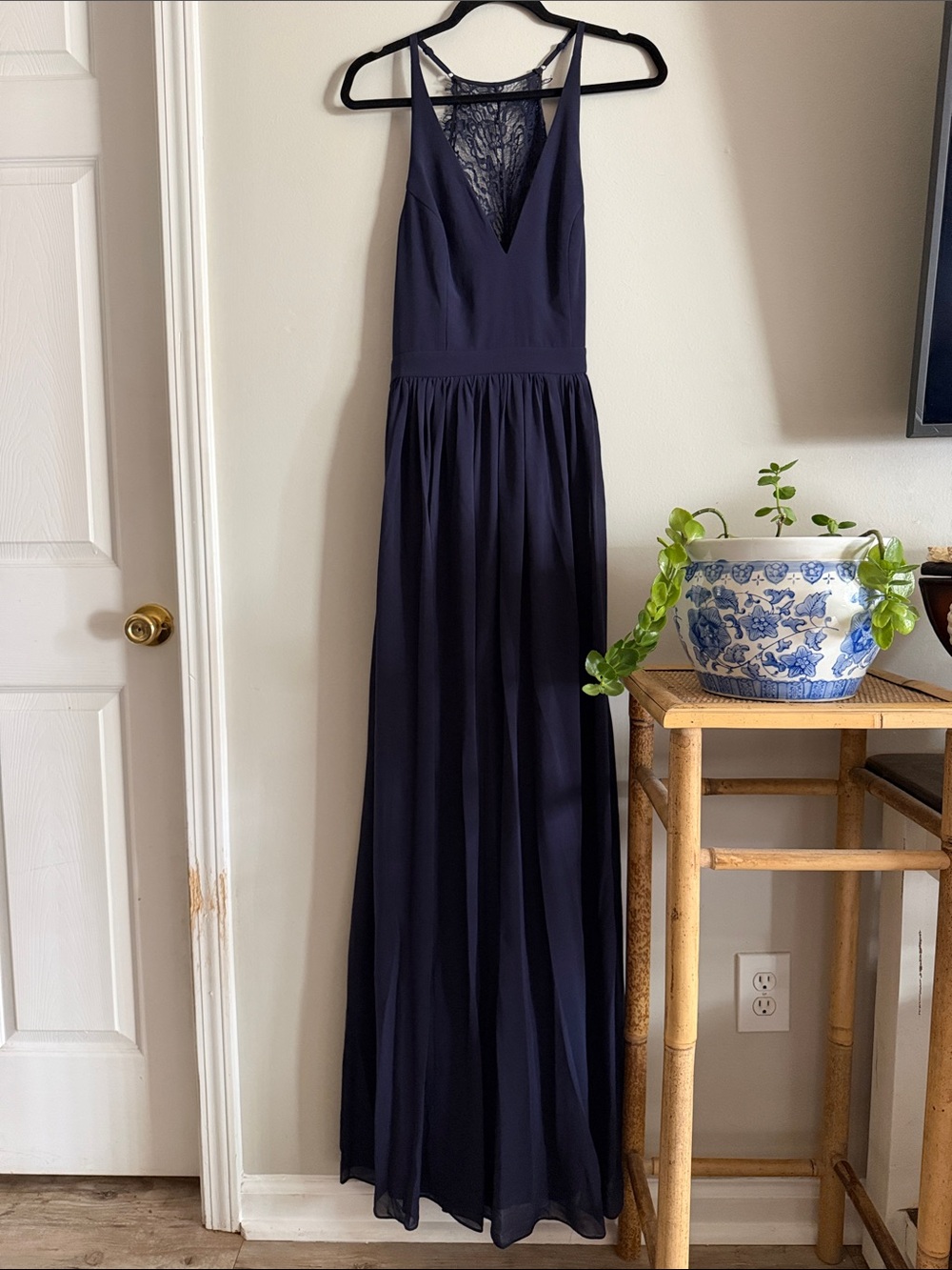Lulu's Navy Lace-Back V-Neck Maxi Dress